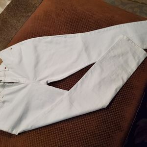 Levi's White Classic Straight Leg Jean